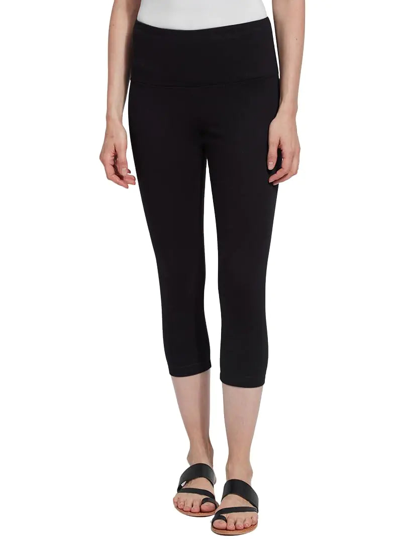 Lyssé Denim Capri Leggings - Women Jeggings Stretch Jeans for Women Capris for Women with Concealed Waistband and Soft Stretch Fabric |Black| Large