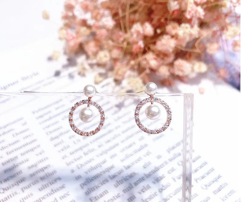 Pearl Elegance Stud Earrings