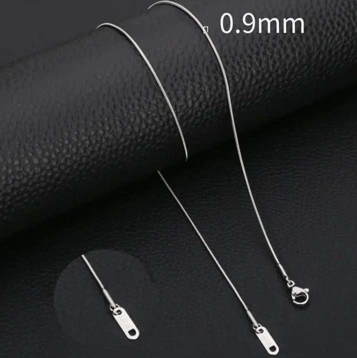 Serpent Curve Necklace