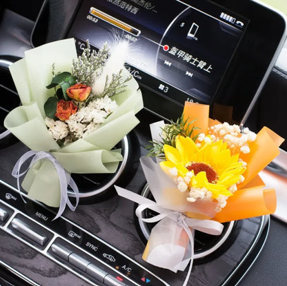 Car Vent Aromatherapy Perfume with Handmade Eternal Dried Rose Bouquet