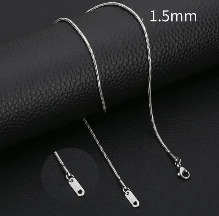 Serpent Curve Necklace