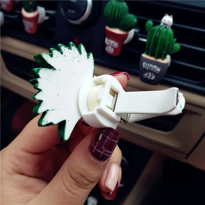 Car Air Vent Perfume Clip with 3D Cartoon Design