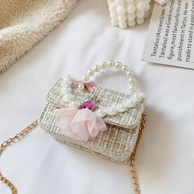 Girl's Pearl Handbag