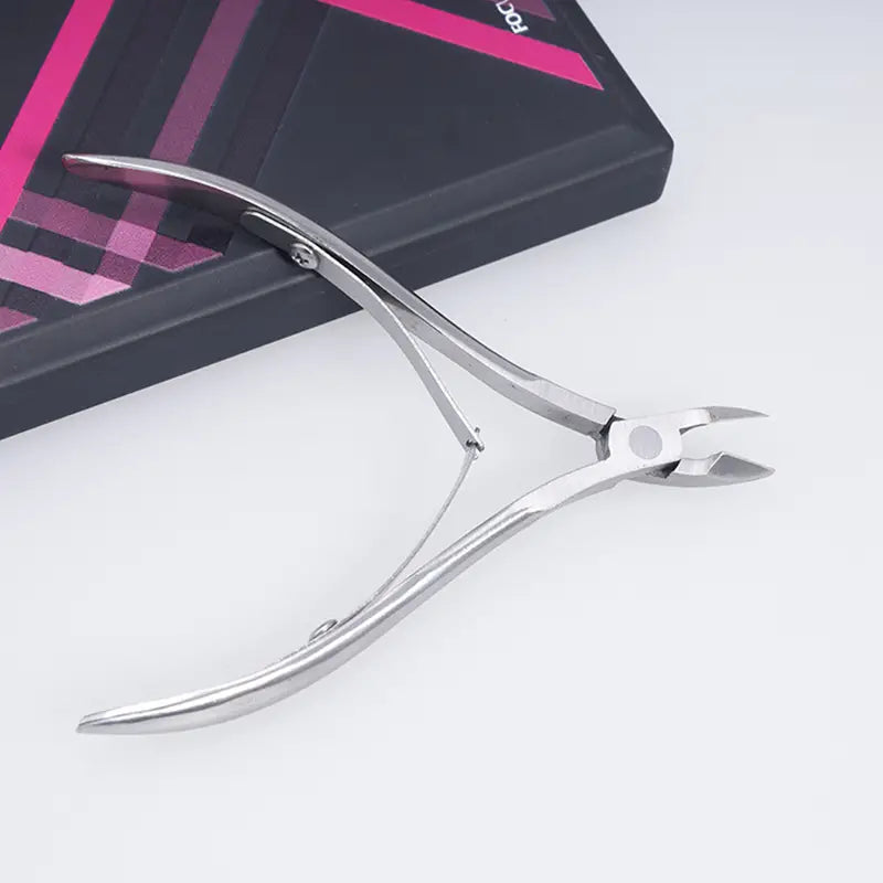 Silver Steel Cuticle Nipper Manicure Pedicure Kit
