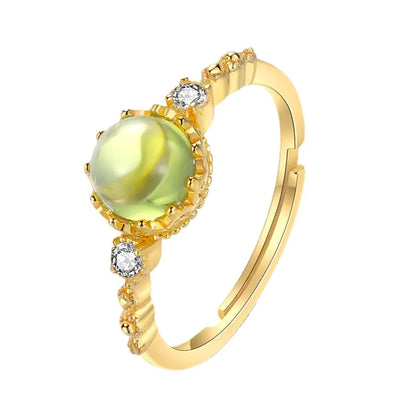 Vintage-Inspired Women's Fashion Ring for Elegance