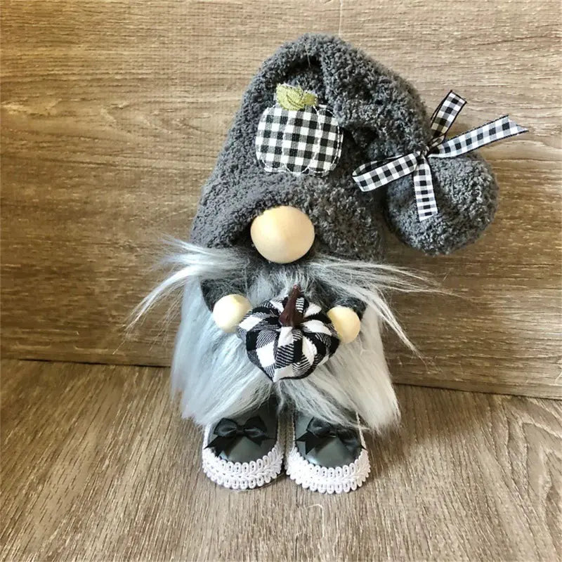 2023 Trending No-Face Doll in Pumpkin Costume Decoration