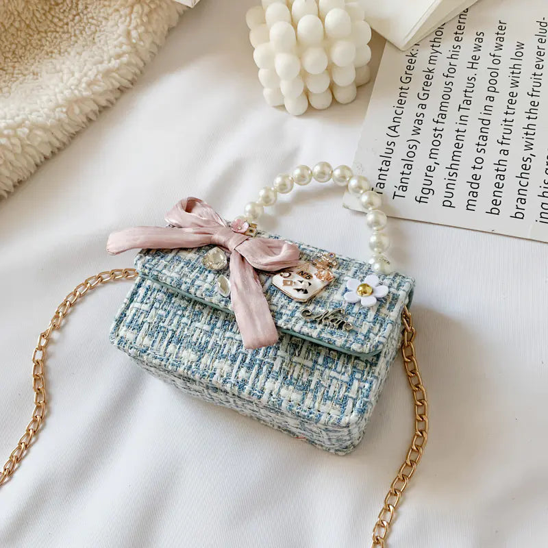 Girl's Pearl Handbag