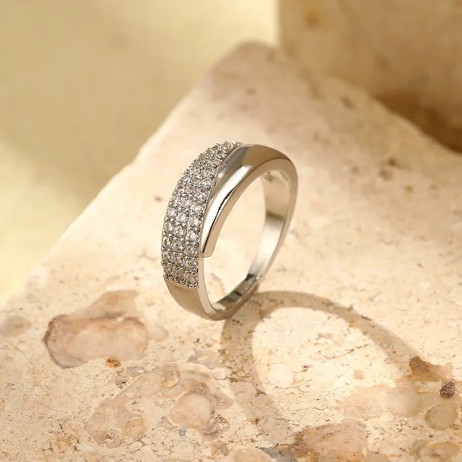 Korea New Fashion Jewelry Exquisite Silver Color Zircon Ring Elegant Women's Opening Adjustable Wedding Gift Luxury Accessory