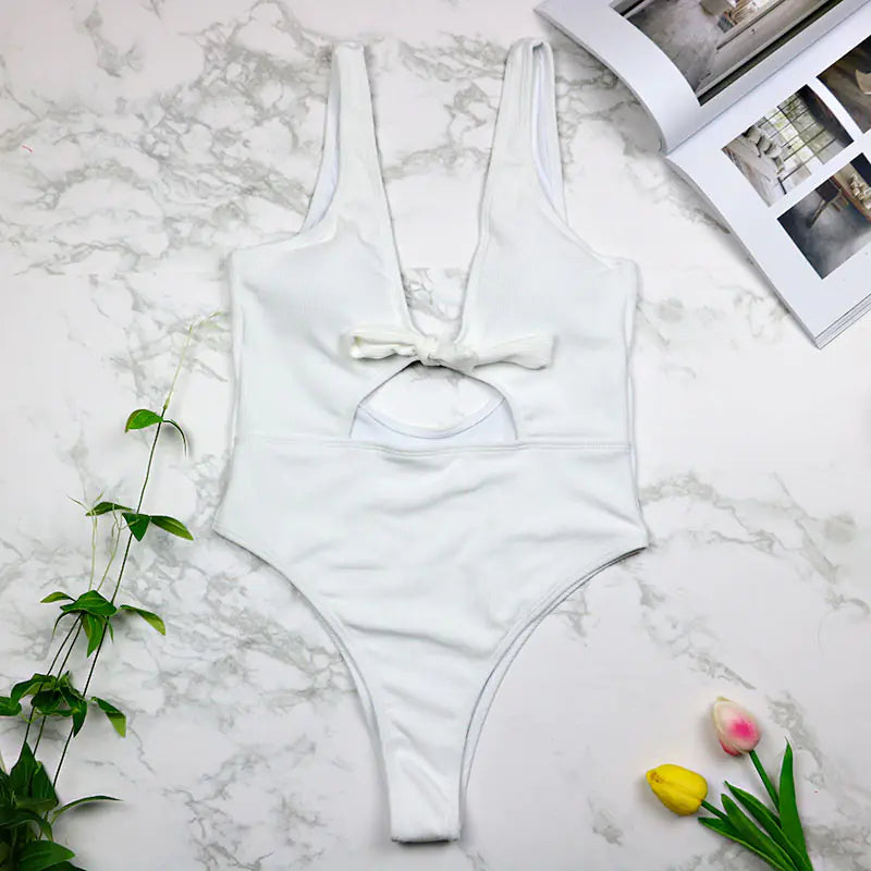2020 Trending Hollow Backless One-Piece Swimsuit