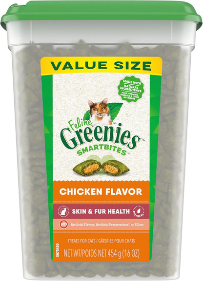Feline Smartbites Skin & Fur Health Crunchy and Soft Cat Treats, Chicken Flavor, 16 Oz. Tub
