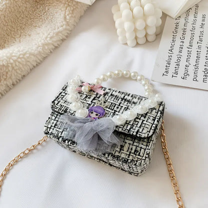Girl's Pearl Handbag