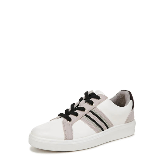BZees Womens Happy Friday Sneaker White 9 W