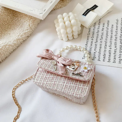 Girl's Pearl Handbag