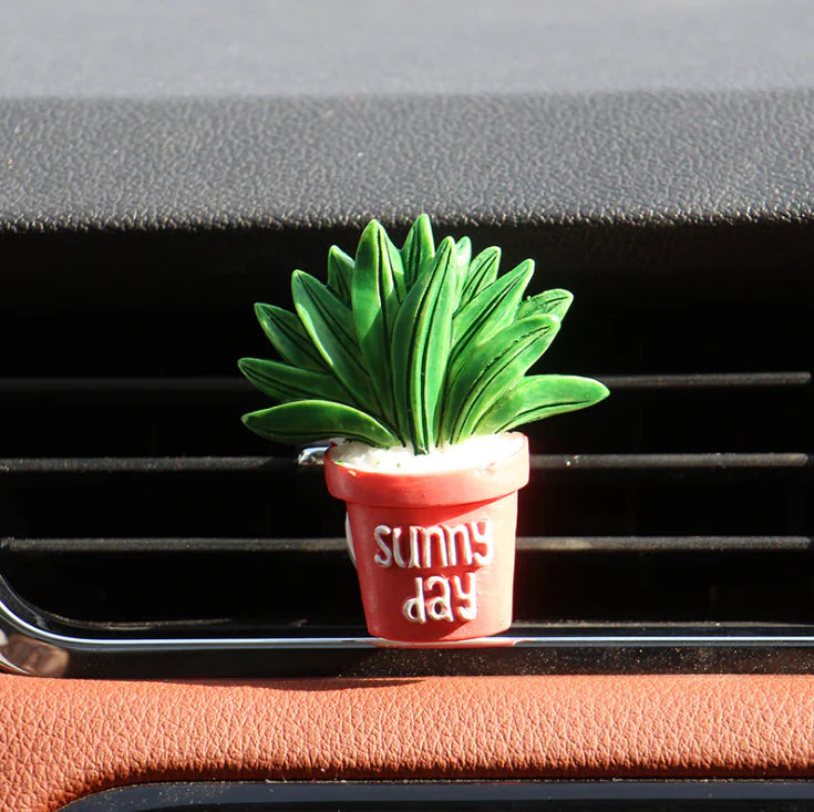 Car Air Vent Perfume Clip with 3D Cartoon Design
