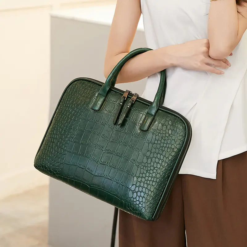 Stylish and Minimalist Leather Briefcase