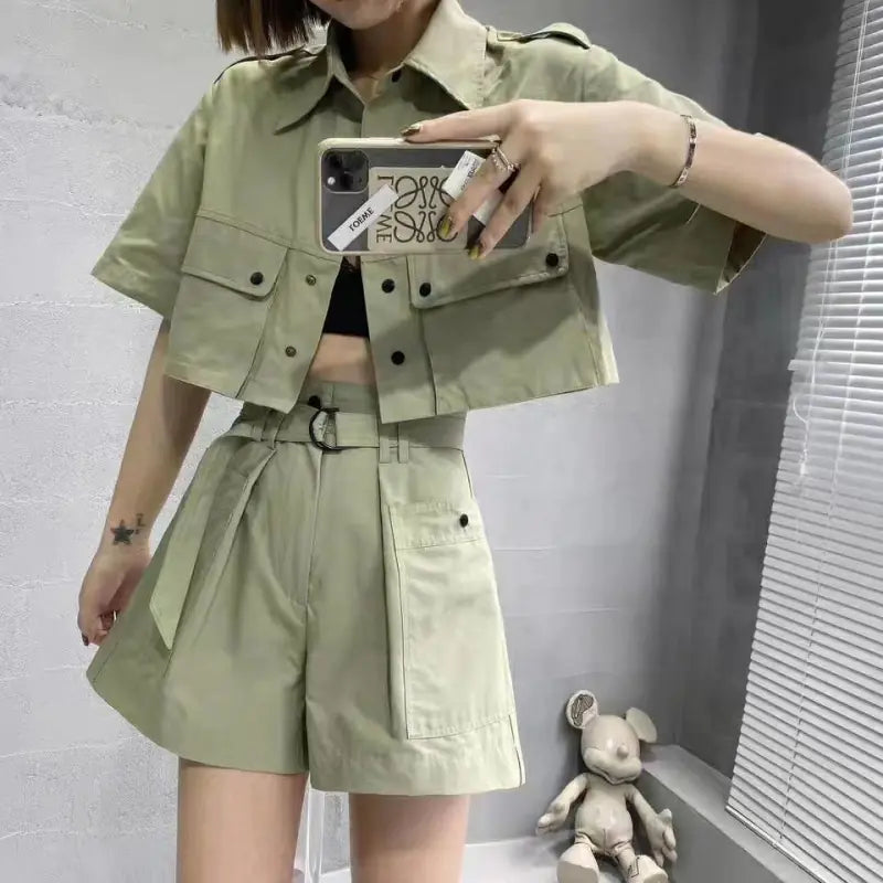 Trendy Women's Summer Cargo Shorts Set (2020)