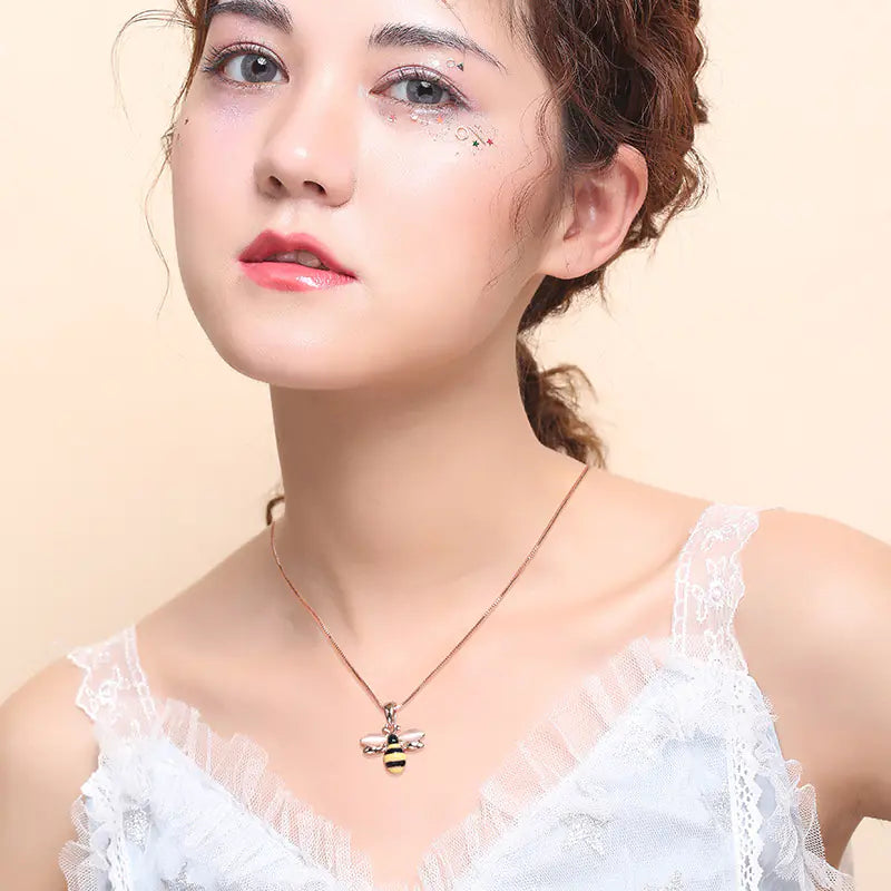 Bee Necklace, Collarbone Necklace, Bee Pendant