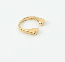 Creative Love Heart-Shaped Ring - Trending Fashion Jewelry