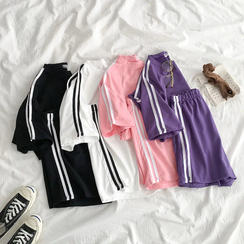 Chic Women's Casual Sportswear Set - Short Sleeve & Shorts